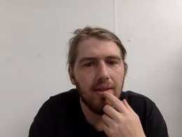 Most Recent Photo of explosive_andyy