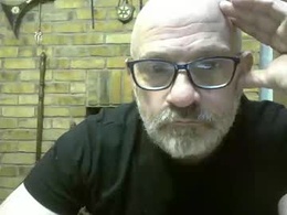 Most Recent Photo of f1zzeek