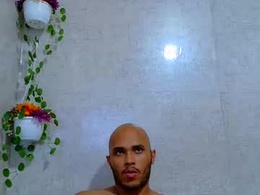 Most Recent Photo of faraon69_1