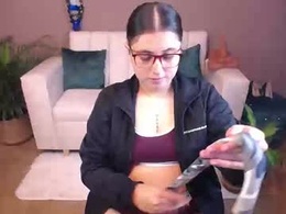 Most Recent Photo of feelina_firesoul