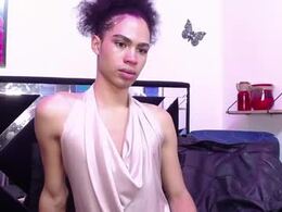 Most Recent Photo of felinexoxo