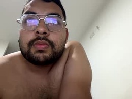 Most Recent Photo of felipebig1999