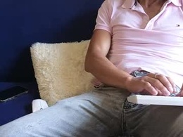 Most Recent Photo of fitmanstrongdick