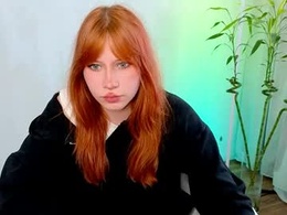 Most Recent Photo of fleur_fox