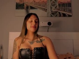 Most Recent Photo of foxi_g