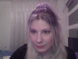 Most Recent Photo of foxy_bright