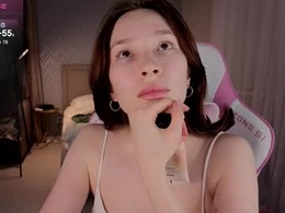 Most Recent Photo of foxyoly