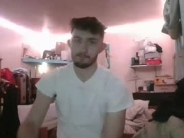 Most Recent Photo of freakyboy2027