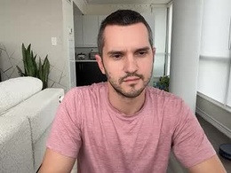 Most Recent Photo of fuxsocy