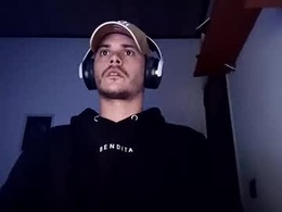 Most Recent Photo of gabo199405