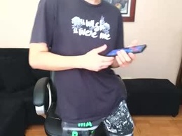 Most Recent Photo of gamercum33