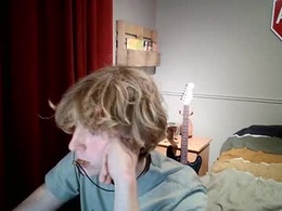 Most Recent Photo of gayblondboy