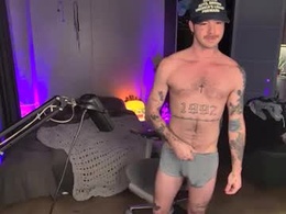 Most Recent Photo of getoffwithtrent