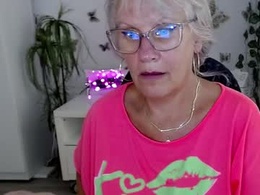 Most Recent Photo of ghertrudequeen