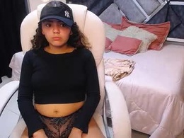 Most Recent Photo of giia_moroe