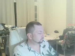Most Recent Photo of ginmaker_dudi