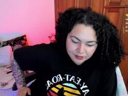 Most Recent Photo of girl_inline