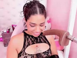 Most Recent Photo of giselle_upp