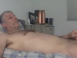 Most Recent Photo of guyvercouple