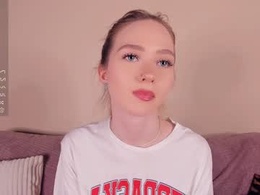 Most Recent Photo of h0lyangel