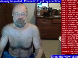 Most Recent Photo of hairydaddybear69
