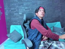 Most Recent Photo of hansel_yesid