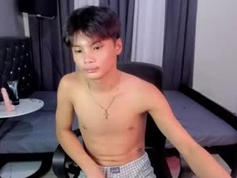 Most Recent Photo of hard_cockfucker