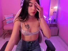 Most Recent Photo of hari_rose