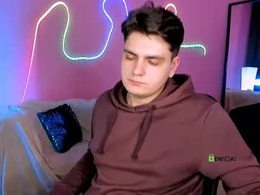 Most Recent Photo of harry_luk