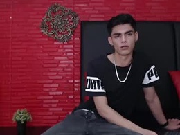 Most Recent Photo of harrythomson1