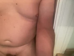 Most Recent Photo of hawkdadbod32