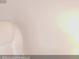 Most Recent Photo of hayat_alcaraz