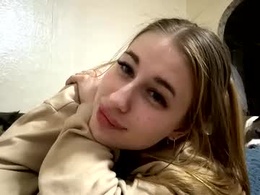 Most Recent Photo of haydeedemaine