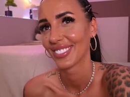 Most Recent Photo of hayleybabe4