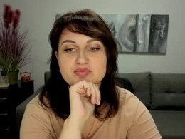 Most Recent Photo of helen_rossi