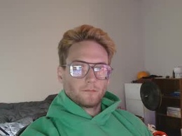 Most Recent Photo of hello672919