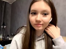 Most Recent Photo of henrietteutter