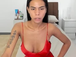 Most Recent Photo of herminia_armani