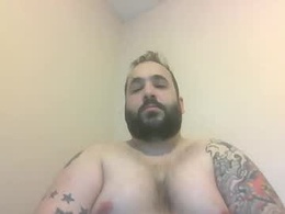 Most Recent Photo of heyhoo111