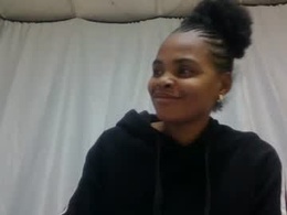 Most Recent Photo of hinah89