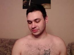 Most Recent Photo of hisoka_morow_