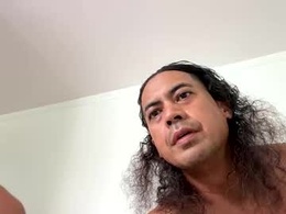 Most Recent Photo of holozmauinui