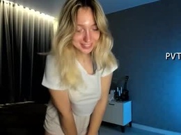 Most Recent Photo of honey_honey_honey