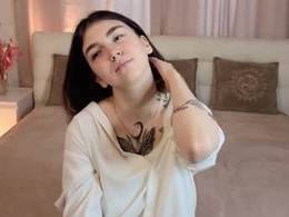 Most Recent Photo of honeykadakia