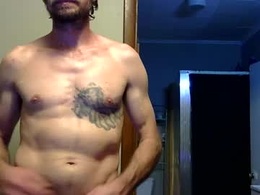 Most Recent Photo of hoodedcricket