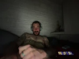 Most Recent Photo of horn4201