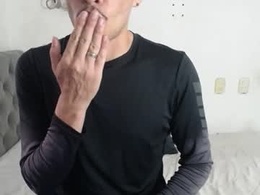 Most Recent Photo of horny_enaxxxion