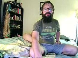 Most Recent Photo of horny_exposed_vulnerable