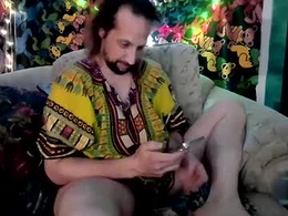 Most Recent Photo of horny_hippie420