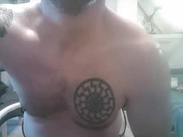 Most Recent Photo of hornyandi1981